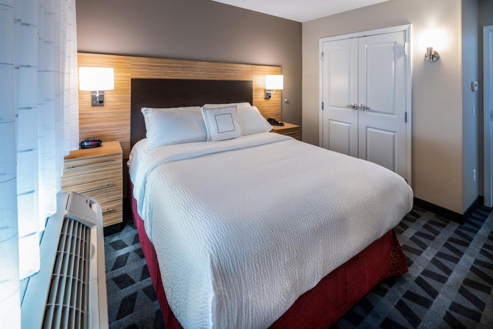 Towneplace Suites By Marriott Milwaukee Oak Creek Exteriör bild