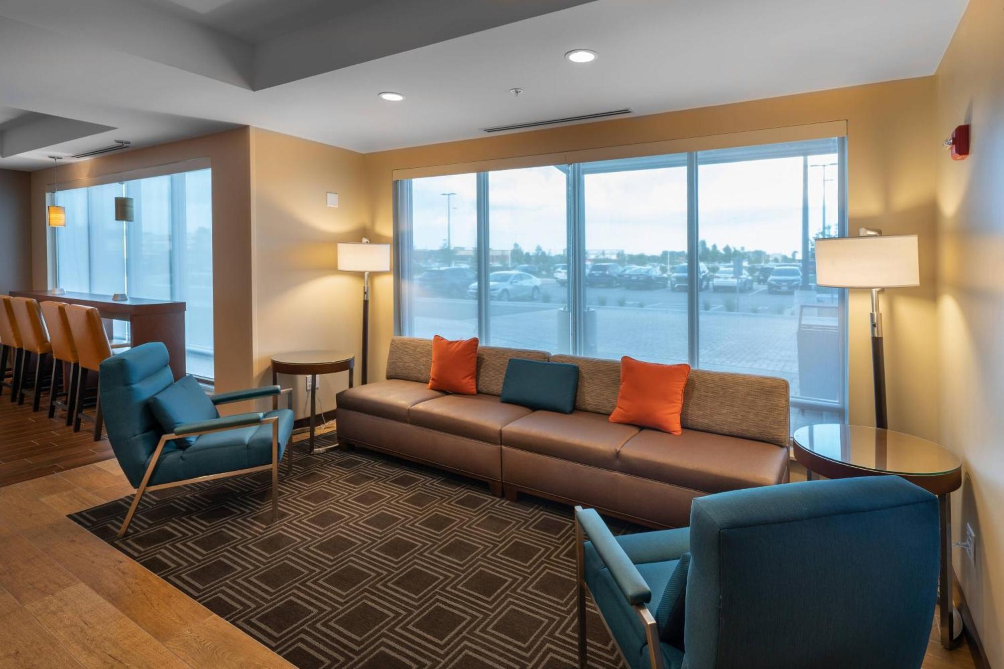 Towneplace Suites By Marriott Milwaukee Oak Creek Exteriör bild