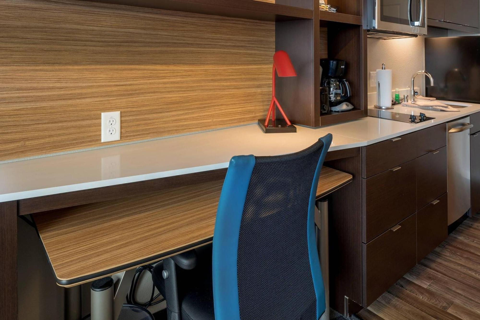 Towneplace Suites By Marriott Milwaukee Oak Creek Exteriör bild
